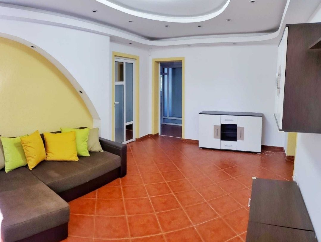 Apartament 4 camere Margeanului