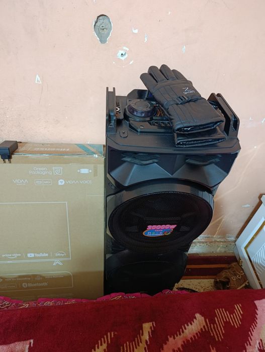 Телевизор Сотилади