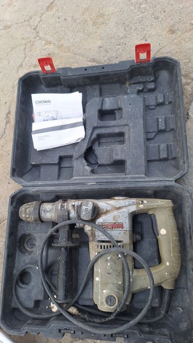 Перфоратор сатылады  бағасы 10 000