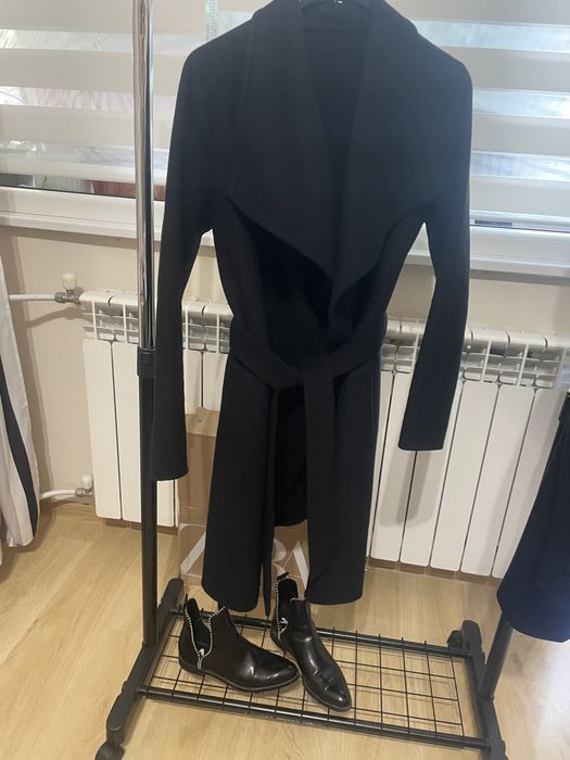 палта Зара , амису и яке с пух