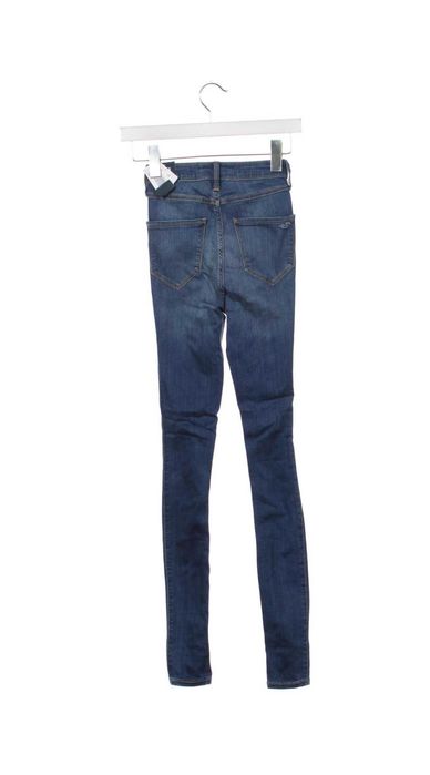 Adidas, MANGO, Hollister клин, дънки си