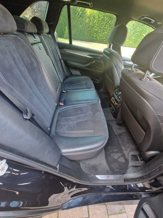 Vând BMW X5 XDRIVE Pachet M interior și exterior