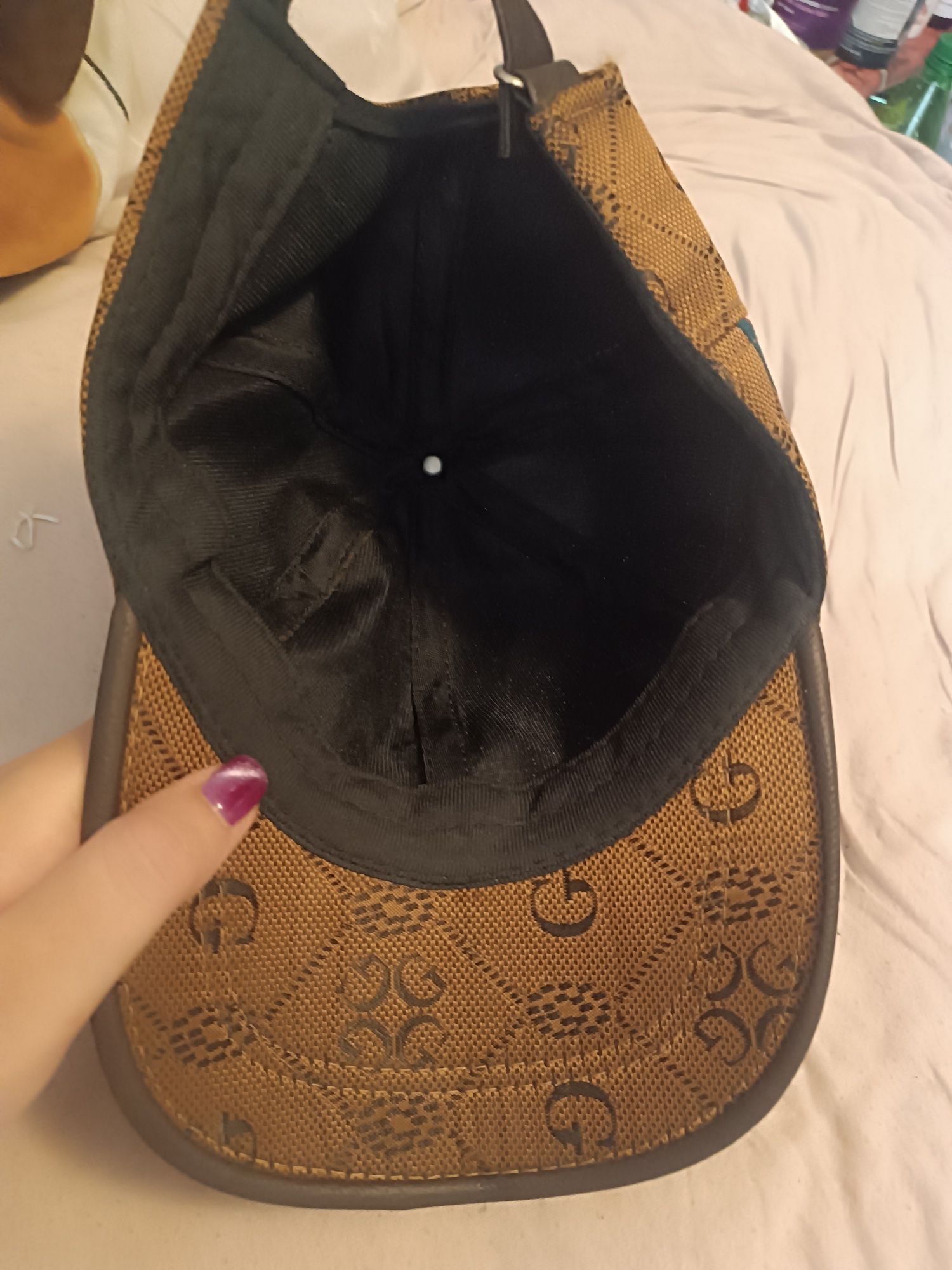 Мъжка Шапка Gucci