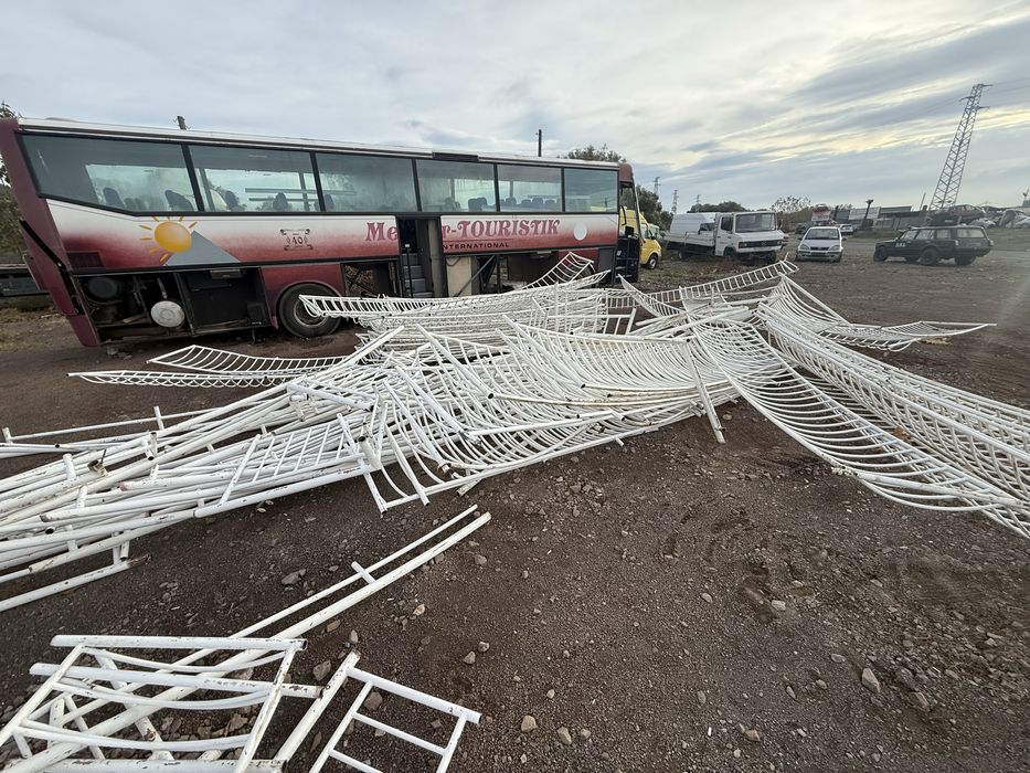Парапети за стълбища и тераси
