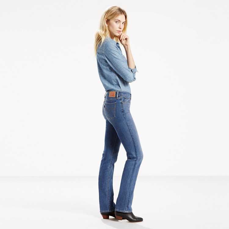 Новые женские прямые джинсы фирмы Levis