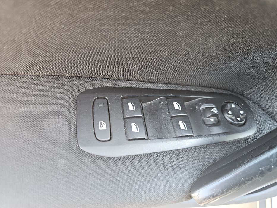 Peugeot 308 2014