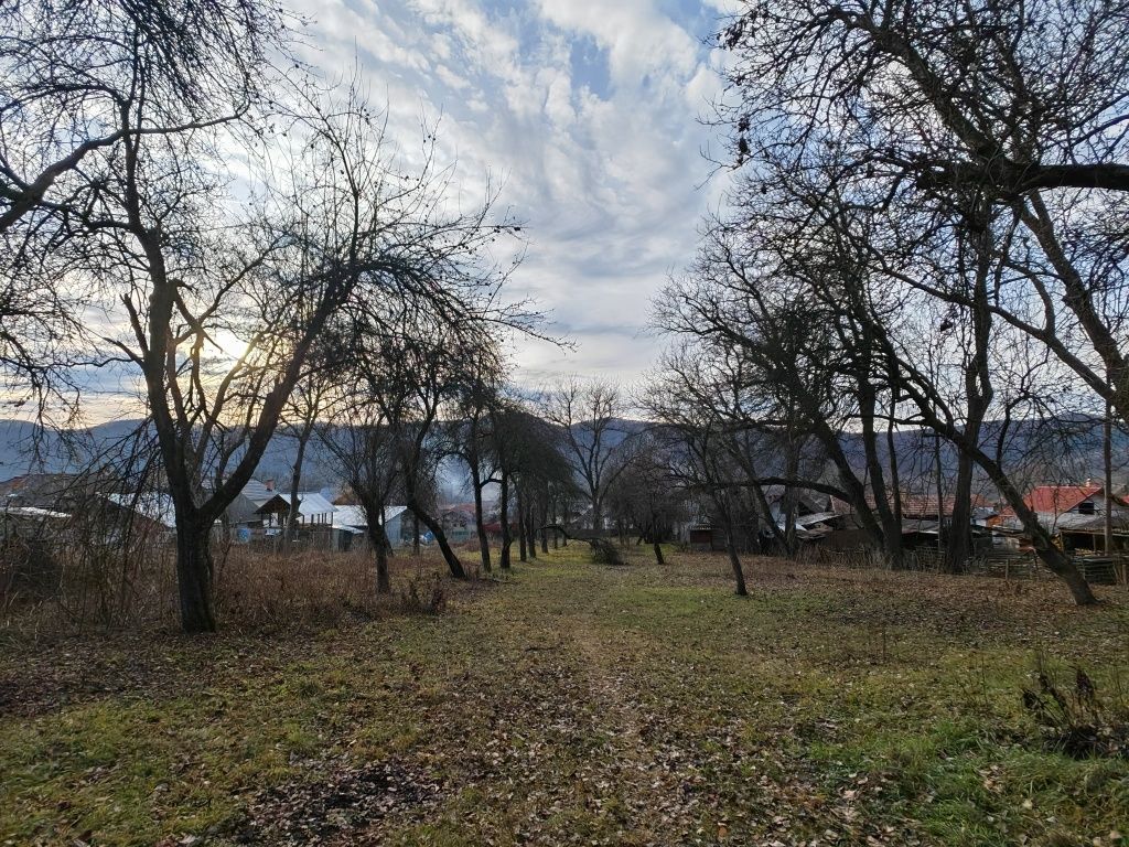 Vând casă cu teren intravilan 7500m jud. Arges, localitatea Stroiești