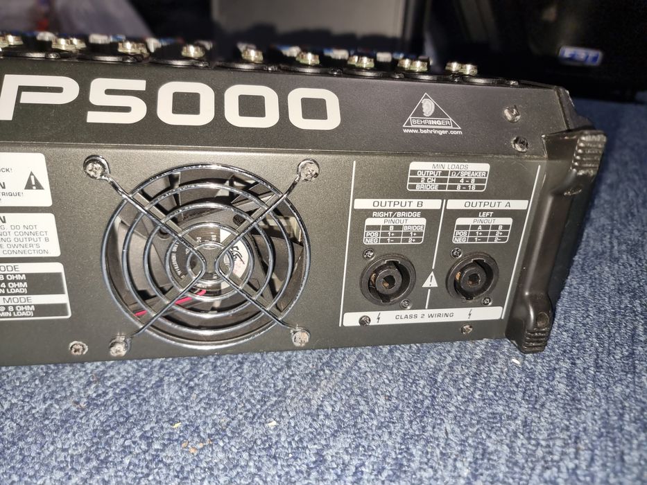 Mixer Behringer Europower pmp 5000