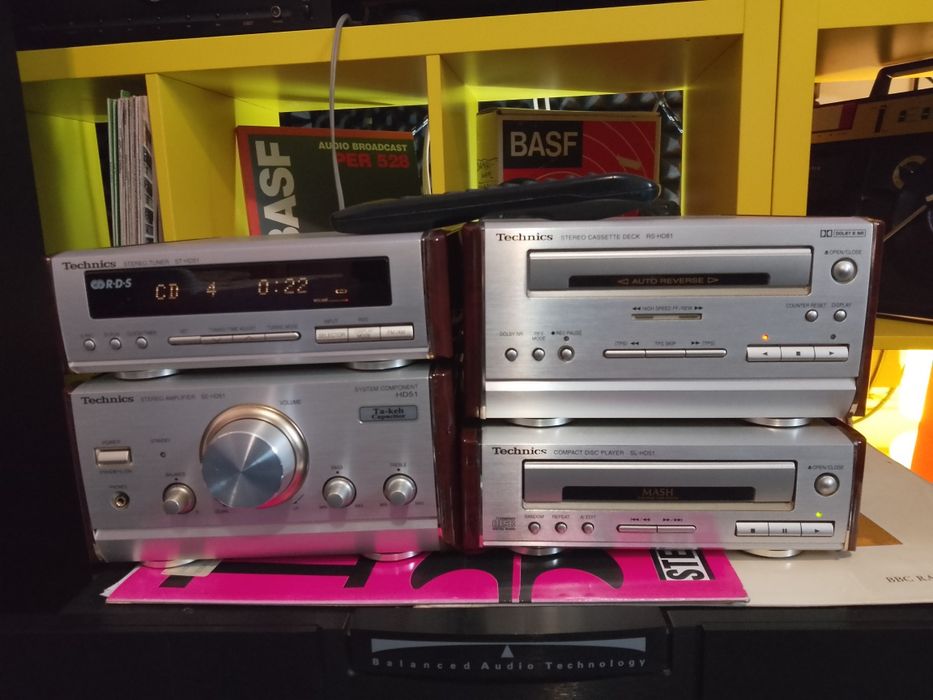 Linie Technics HD 51/Telecomanda!