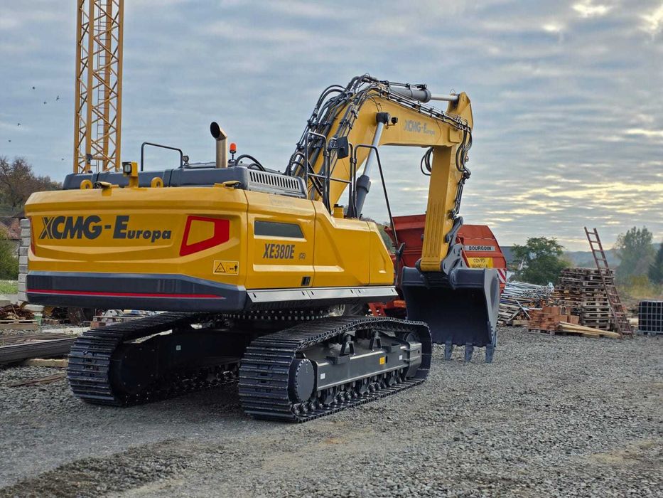 Excavator pe senile XCMG XE380E, 40t , cupa 2,2 mc ( Nou - Stoc )