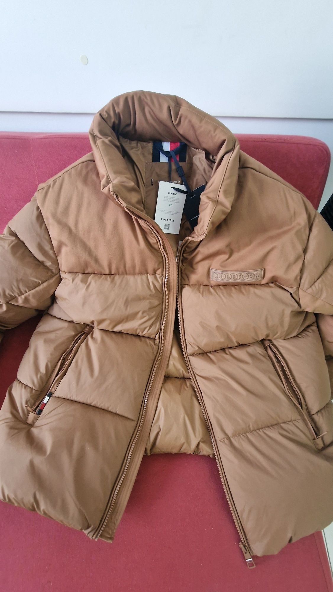 Мъжко зимно пухено яке Tommy Hilfiger