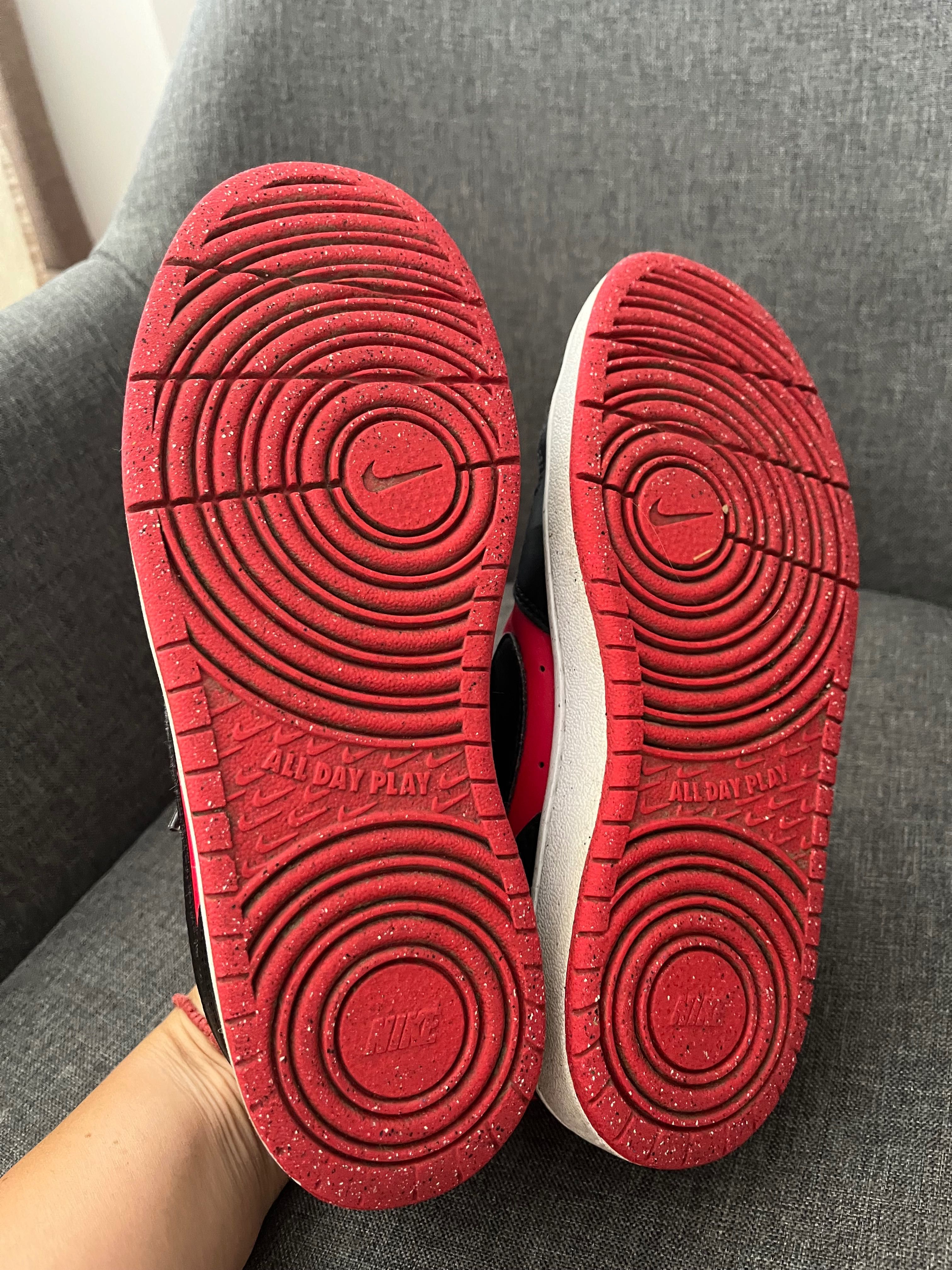 Детски маратонки Nike, номер 39