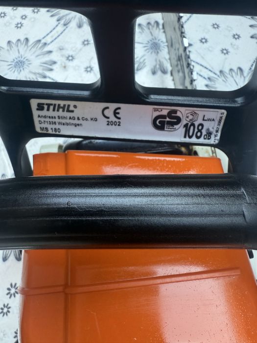 Бензинова резачка за дърва STIHL MS 180 C