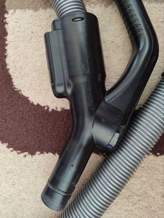 Продавам части за прахосмукачки