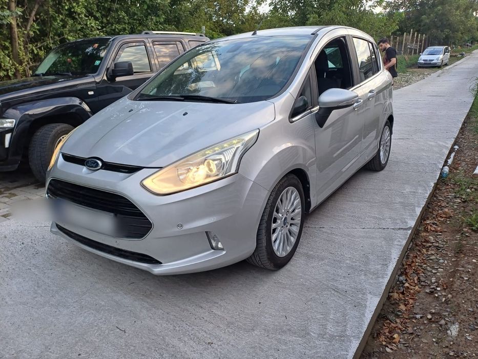 Ford b max Titanium 150ooo km 2014