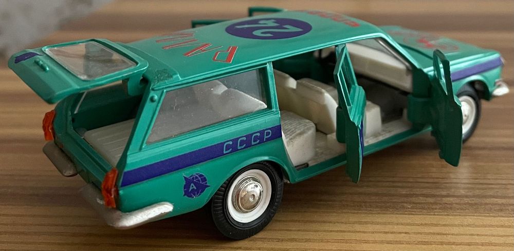 Волга ГАЗ 24-02 Сделано в СССР Мащаб 1:43 Метал