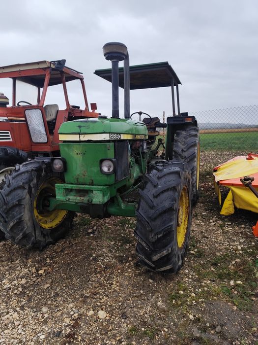 Tractor john deere 28 50  4x4