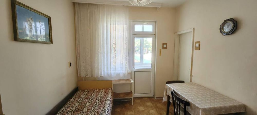 Продава се Четиристаен апартамент в Бургас, Лазур - 110 кв.м за 1791 €/кв.м - Снимка #3
