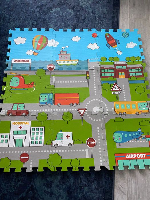 Covoras puzzle traseu