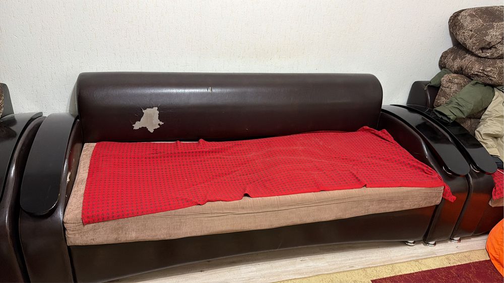 Отдам бесплатно раскладной диван