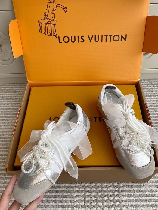 Adidasi dama Louis Vuitton Sneakerina, tip Premium