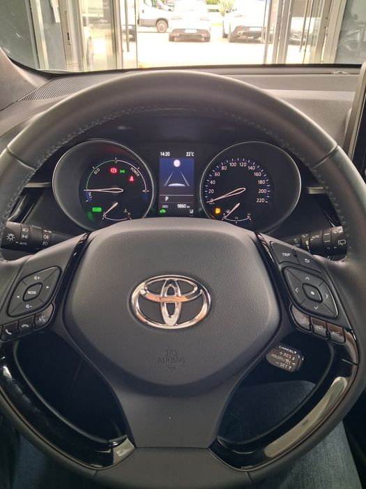 Toyota C-HR 10.000 km Hybrid Oferta Unica