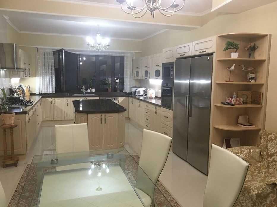 Срочно продаётся Дом  Мирзо-Улугбекский район ориентир Дархан Тельман