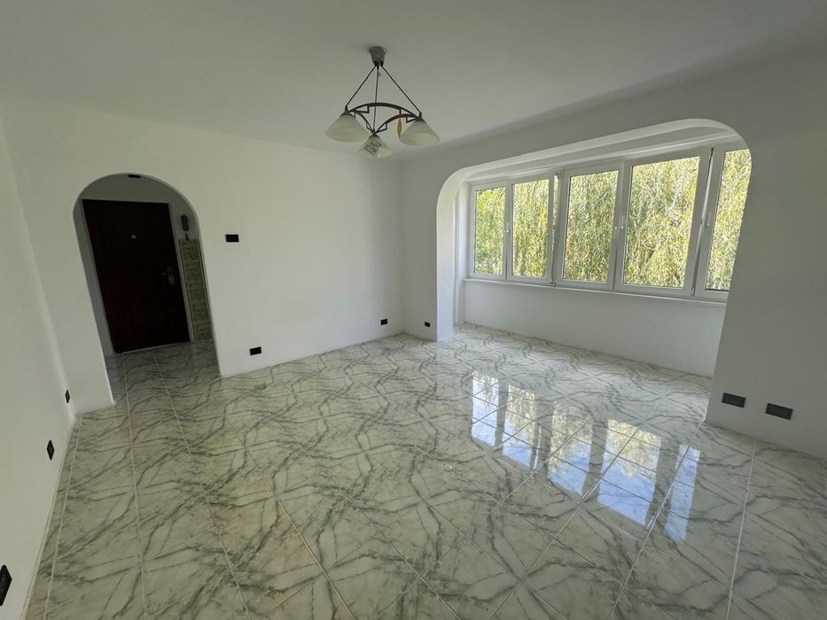 apartamente de vanzare anina