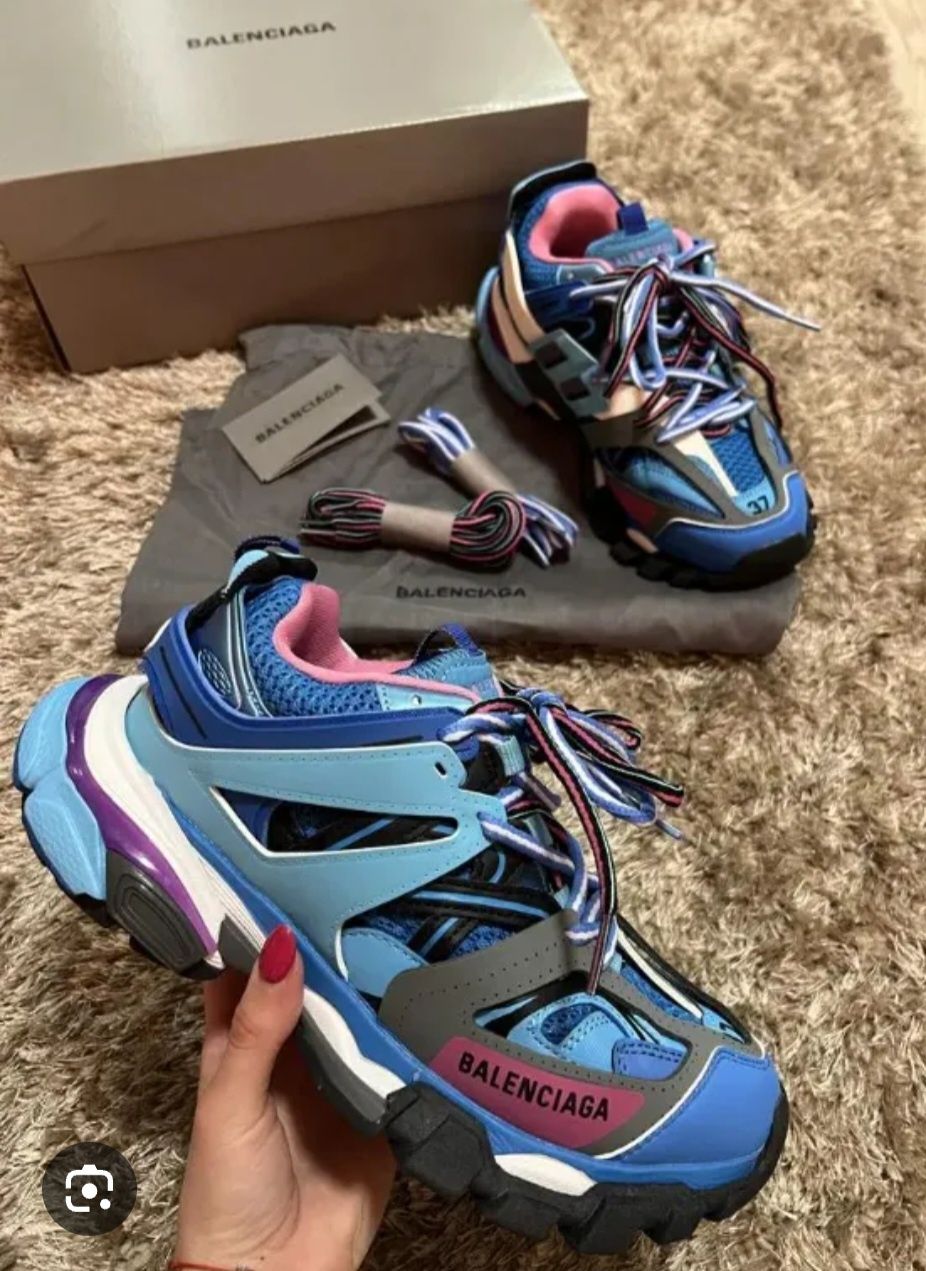 Дамски Balenciaga truck