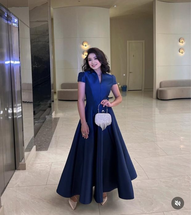 Платье шикарный