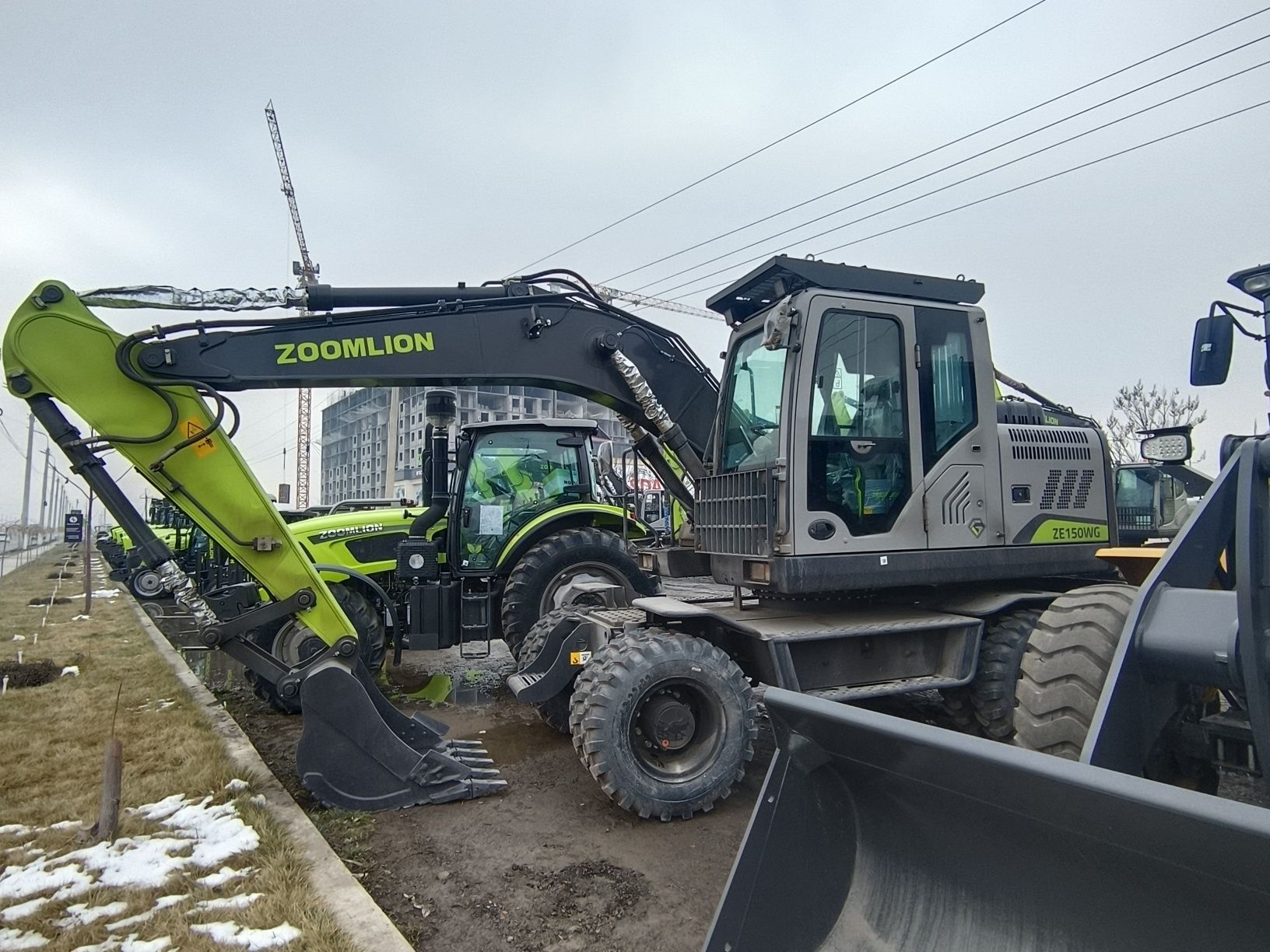 Экскаватор колёсный zoomlion 150 0.6 м3 ekskavator Шах