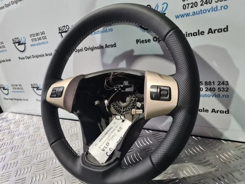 Volan piele perforata cu comenzi Opel Corsa D