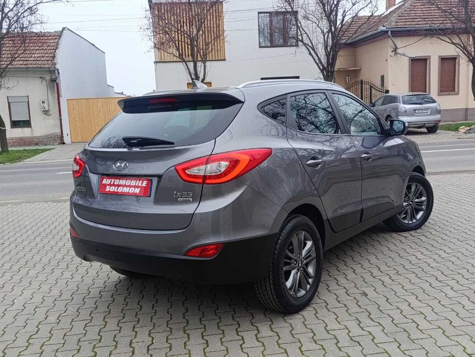 Hyundai Ix35 1.7 CRDi an 2014 Euro 5 Model Luxury Rate sau Cash