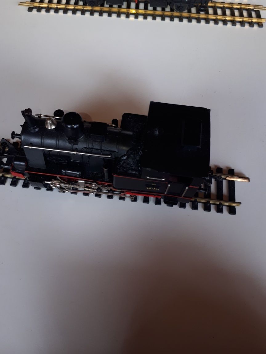 Locomotiva LDH si cu abur