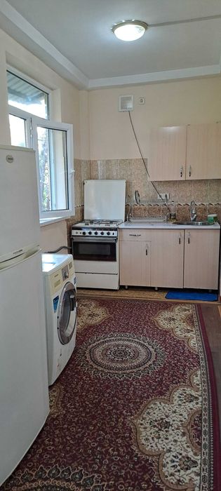 Ижарага 1 хона уй ижарашарнома оркали. Без маклер. Фарход бозор олдида