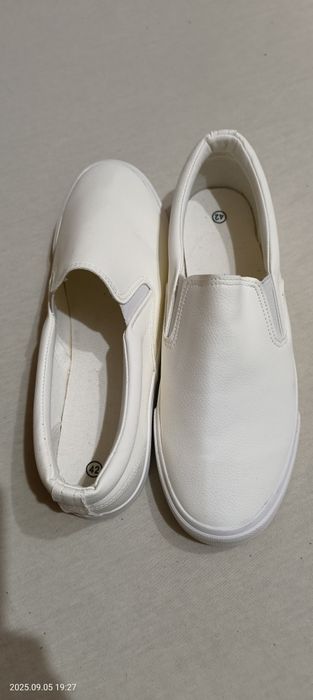 Espadrile albe noi