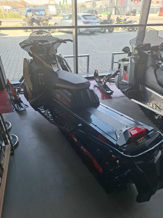 Snowmobil Polaris Switchback Assault 146- NOU!- rulaj 0 km