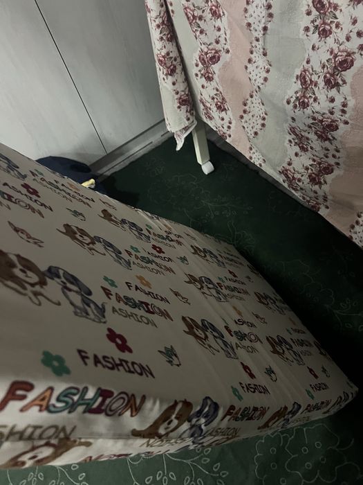 Detskıy matras ortopediyskıy ishlatilnmagan.