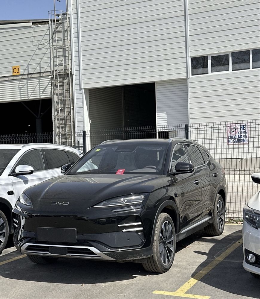 Byd champion smart  2026  рестайлинг 605 фулл позиция оқ  ва қора
