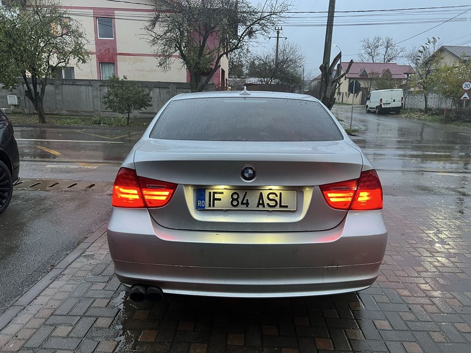 Bmw E90 / 2.0D 116 CP/ anul 2010 facelift/ impecabil / Accept Variante