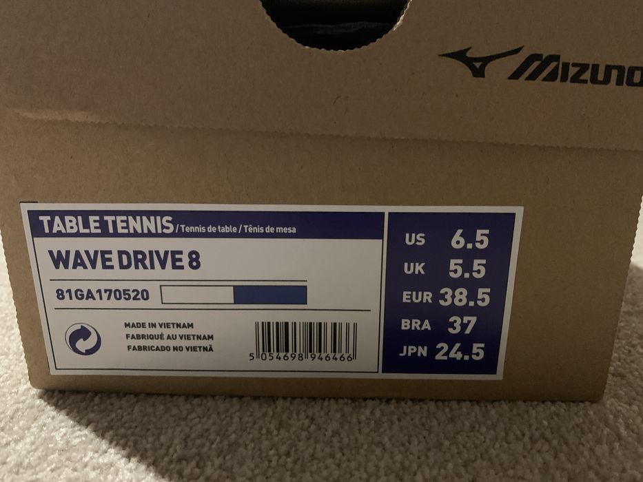 Vand adidasi de tenis de masa mizuno