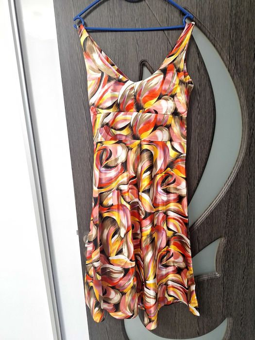 Rochie de dama marimea 42.