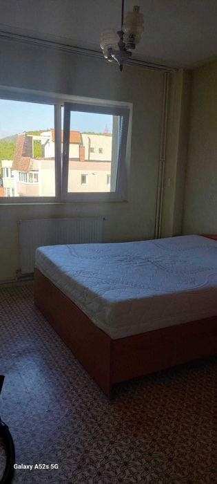 Apartament cu 4 camere decomandat, Racadau