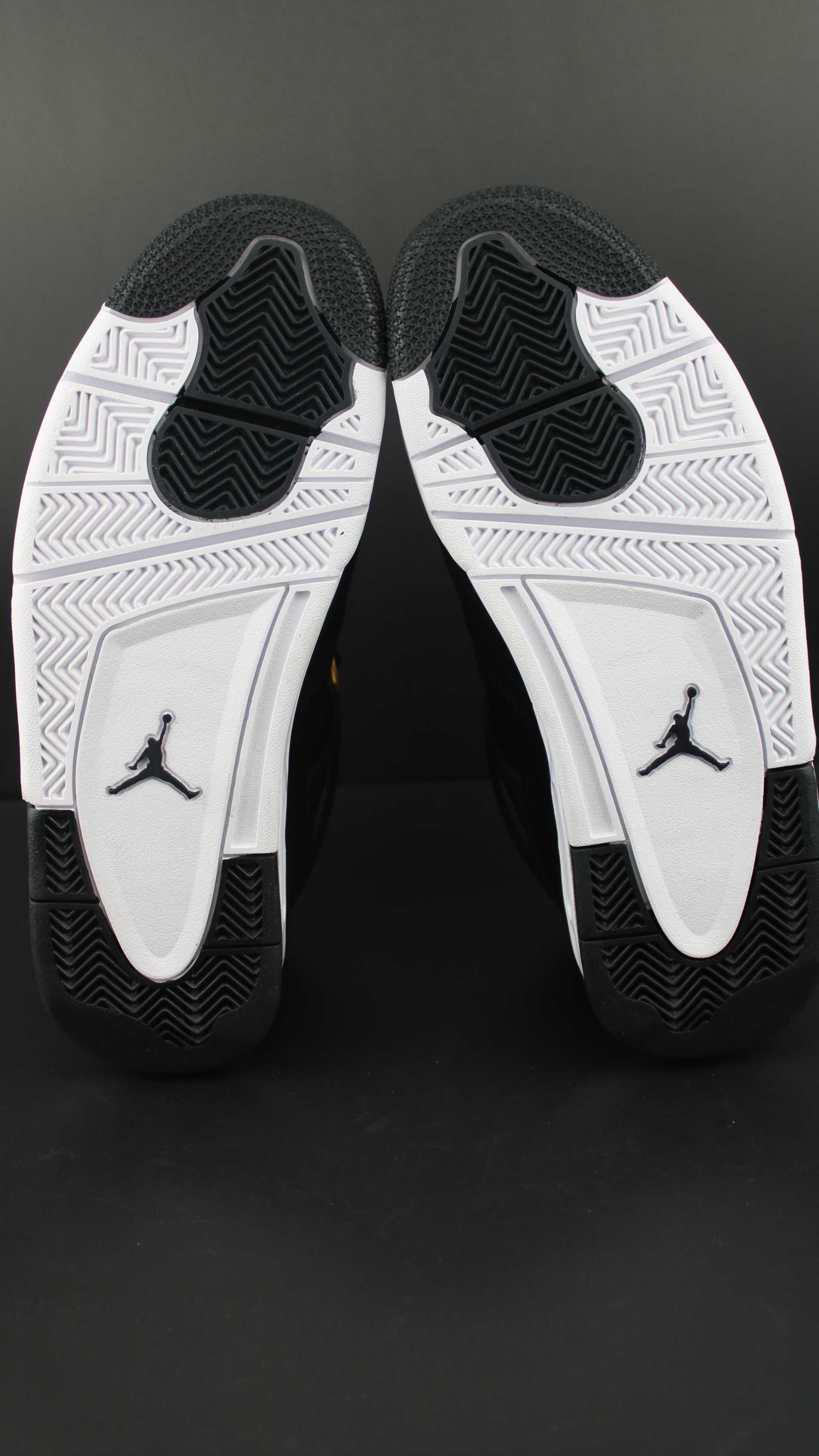 Air Jordan 4 Retro Royalty + CADOU (40; 42)