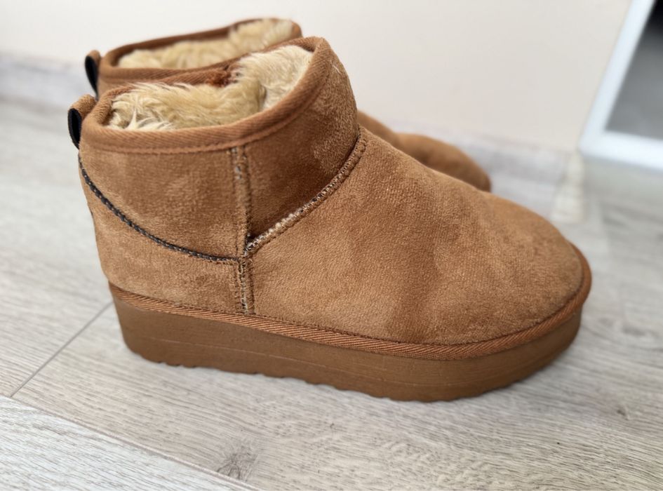 Зимни обувки UGG