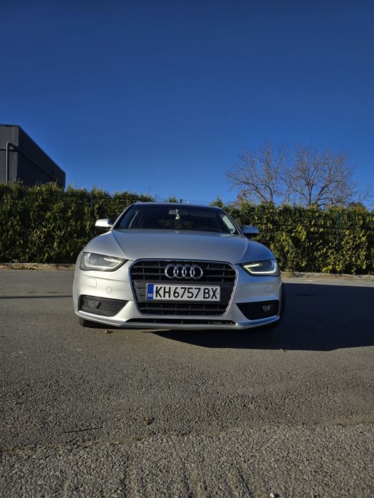 Audi A4 2012 face