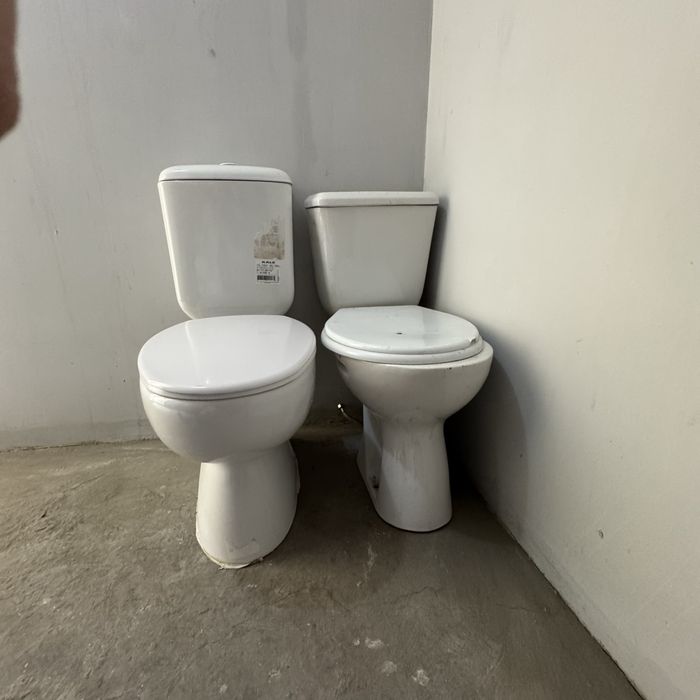 Продам бу унитазы