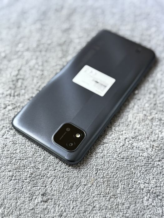 Телефон Realme C11 32GB като нов