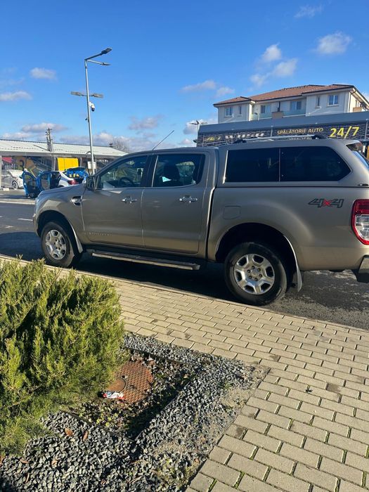Vand Ford Ranger 2,2 Automat, Limited, stare impecabila