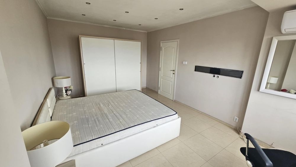 Продава се Двустаен апартамент в София, Красно село - 67 кв.м за 3508 €/кв.м - Снимка #8